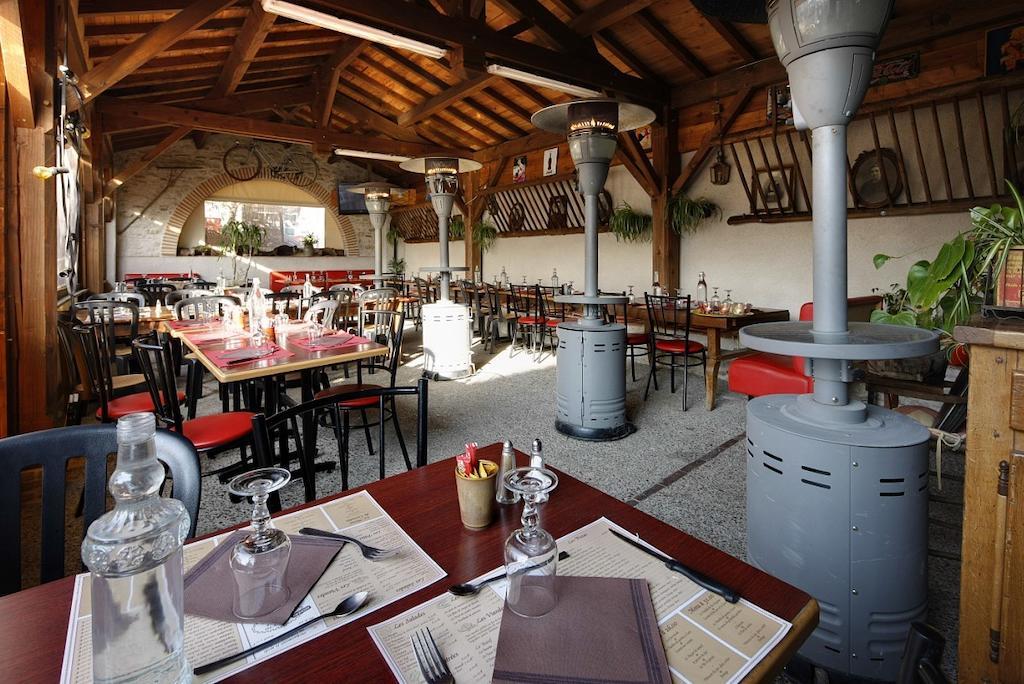 Hotel Restaurant Chez Pito Busque Kültér fotó